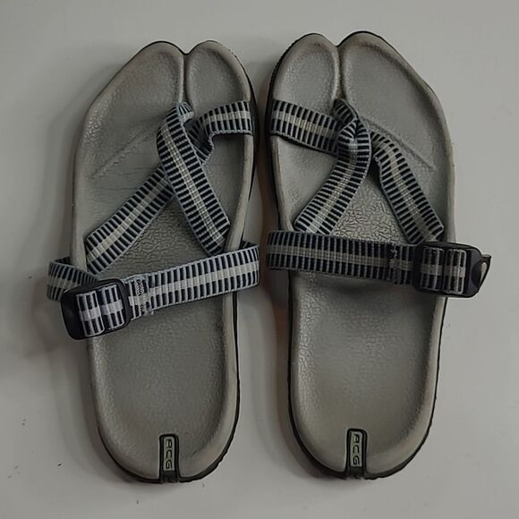 NIKE ACG ADJUSTABLE STRAP ALL CONDITION OUTDOOR ACTIVE SLIP ON SANDALS 7.5 8 - Picture 1 of 6
